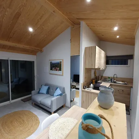 Apartment Le Petit Chatillon, Studio Douillet Au Calme En Provence *