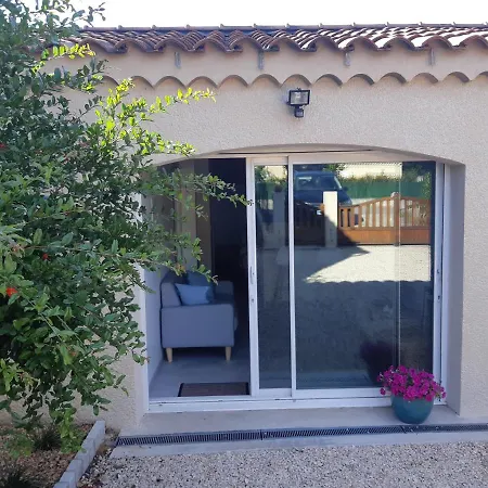 Apartment Le Petit Chatillon, Studio Douillet Au Calme En Provence Saint-Paul-Trois-Chateaux